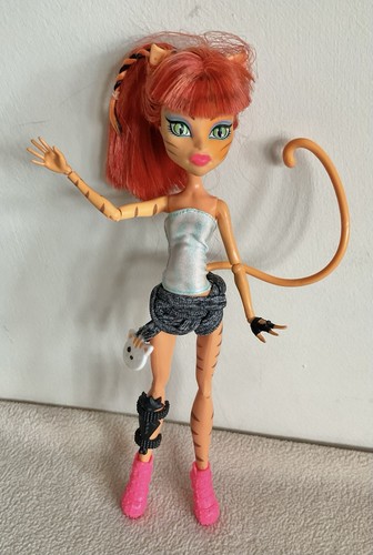 Monster high ghoul sports - monster,