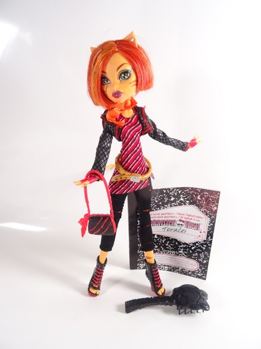 Monster high doll - high, toralei