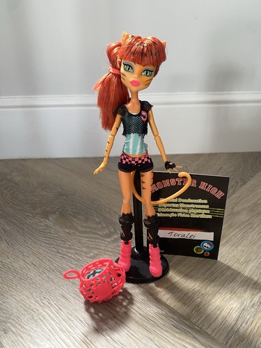 100 komplett monster high - 100%,